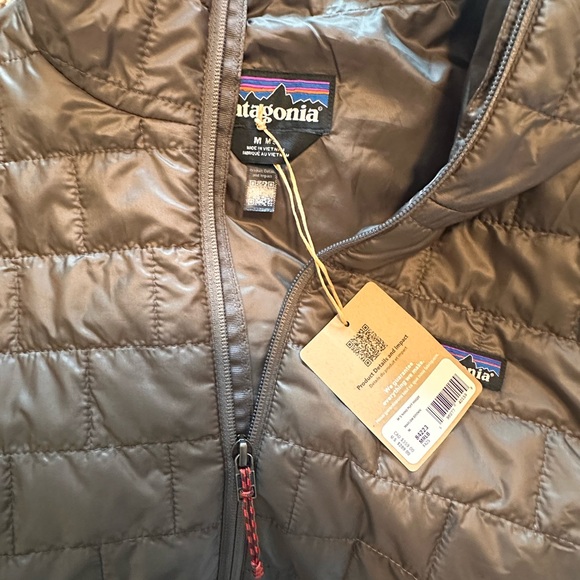 Patagonia Nanopuff Hooded - Picture 3 of 5
